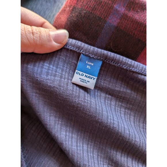 XL Old Navy Luxe Tee - Picture 2 of 4